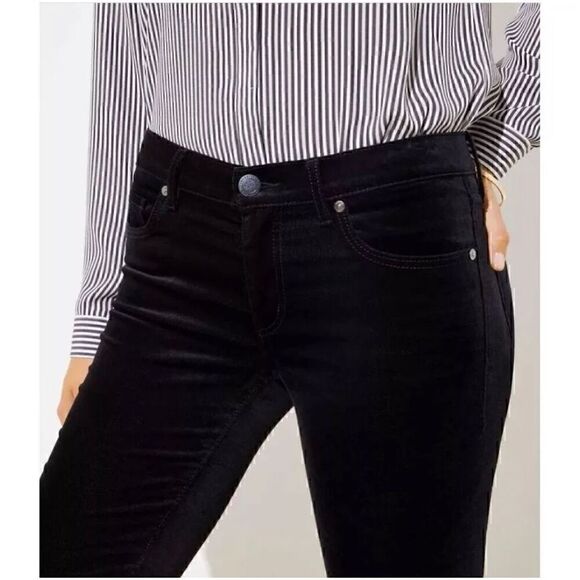 Ann Taylor Black Velvet Pants Size 0 Skinny Modern Fit Velour Stretch Low Rise - Picture 4 of 12